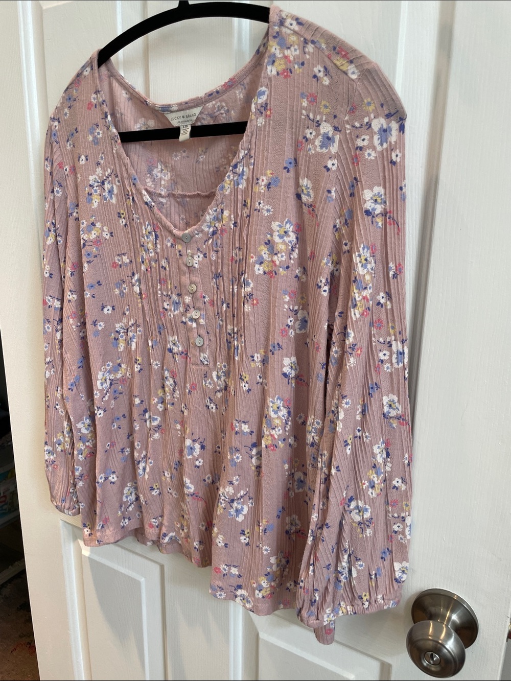 Lucky Brand Dusty Pink Floral Blouse Size L